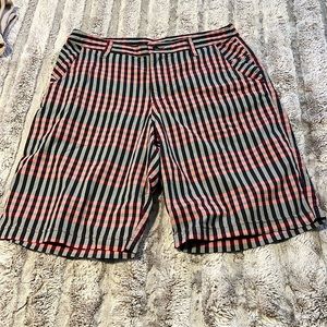 Mens lululemon chino shorts size 34, red/blue